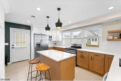 122 Greenbrook Rd, Green Brook Township, NJ 08812 - Photo 12