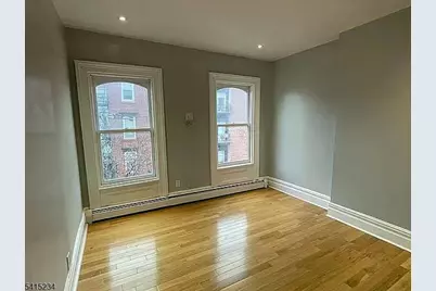 262 7th St, Hoboken, NJ 07030 - Photo 8