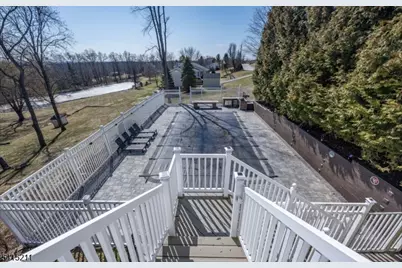 10 Mountain View Dr, Wantage, NJ 07461 - Photo 12