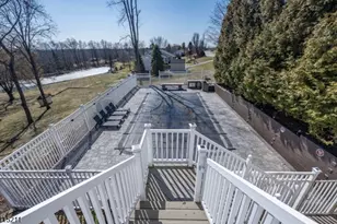 10 Mountain View Dr, Wantage, NJ 07461 - Photo 12