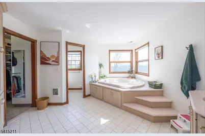 10 Mountain View Dr, Wantage, NJ 07461 - Photo 30