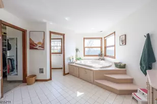 10 Mountain View Dr, Wantage, NJ 07461 - Photo 30