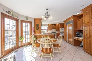 10 Mountain View Dr, Wantage, NJ 07461 - Photo 16