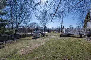 10 Mountain View Dr, Wantage, NJ 07461 - Photo 14