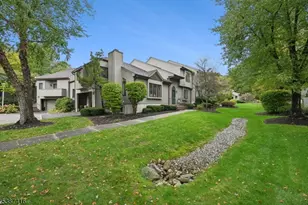 8 Sherwood Dr, Mountain Lakes, NJ 07046 - Photo 2