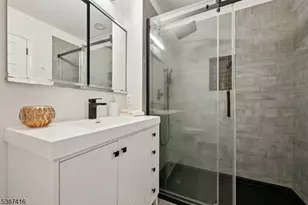 8 Sherwood Dr, Mountain Lakes, NJ 07046 - Photo 28