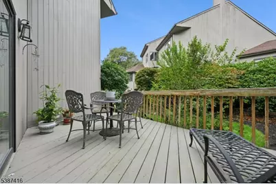 8 Sherwood Dr, Mountain Lakes, NJ 07046 - Photo 42