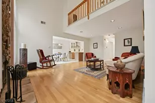 8 Sherwood Dr, Mountain Lakes, NJ 07046 - Photo 12