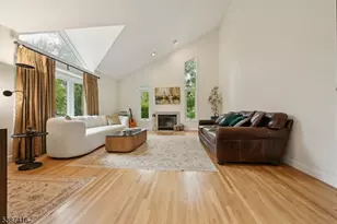 8 Sherwood Dr, Mountain Lakes, NJ 07046 - Photo 22