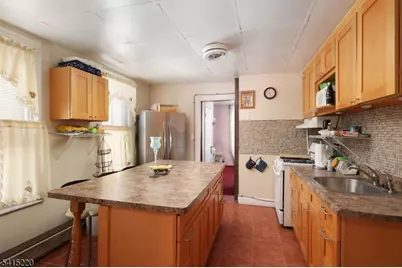 478 Walnut St, Elizabeth, NJ 07201 - Photo 8