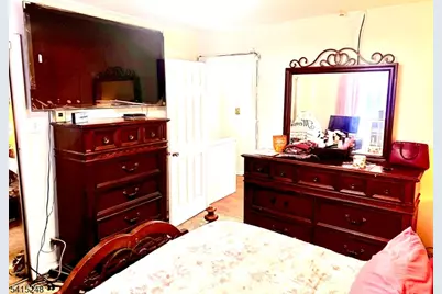 27 Melmore Gdns, East Orange, NJ 07017 - Photo 12