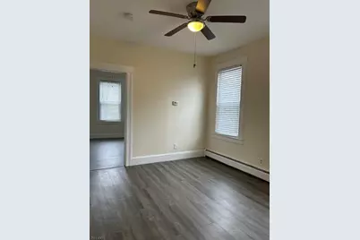 18 Cedar St, Bloomfield, NJ 07003 - Photo 8