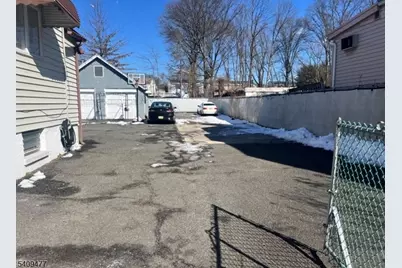 2485 Vauxhall Rd, Union Township, NJ 07083 - Photo 4