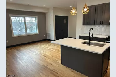 126 Newark Pompton Tpke #B, Pequannock Township, NJ 07440 - Photo 4