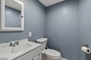 19 Adams St, Belvidere, NJ 07823 - Photo 12