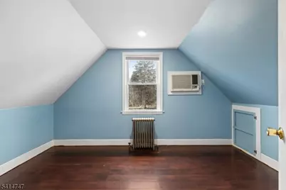 19 Adams St, Belvidere, NJ 07823 - Photo 18