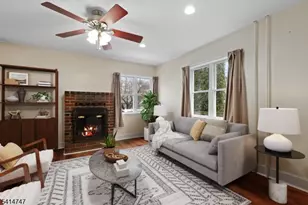 19 Adams St, Belvidere, NJ 07823 - Photo 2