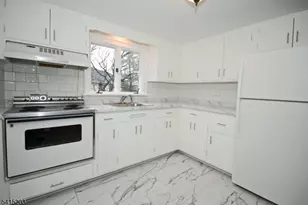 231 S Main St, Flemington, NJ 08822 - Photo 8