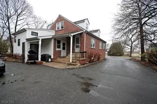 231 S Main St, Flemington, NJ 08822 - Photo 2