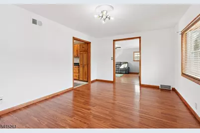 32 Glenville Rd, Edison Twp., NJ 08817 - Photo 14