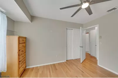 66 Village Green Rd, Bedminster Township, NJ 07921 - Photo 18