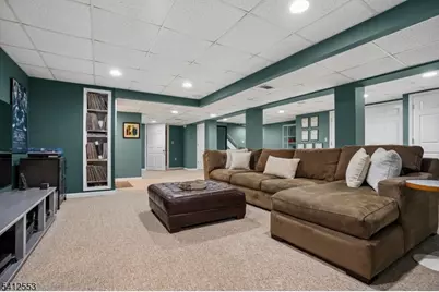 8 Oak Park Dr, Morris Township, NJ 07960 - Photo 30