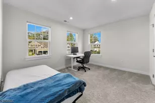 58 Oakwood Blvd, Union Township, NJ 08827 - Photo 28