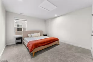 58 Oakwood Blvd, Union Township, NJ 08827 - Photo 30