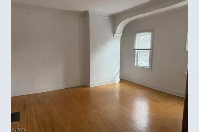 59 Walnut St #1, Montclair, NJ 07042 - Photo 2