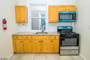 491 S 17th St, Newark, NJ 07103 - Photo 16