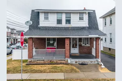 63 Schultz Ave, Phillipsburg, NJ 08865 - Photo 2