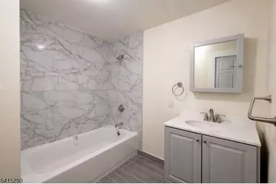 64 N 13th St Apt #2, Newark, NJ 07107 - Photo 4