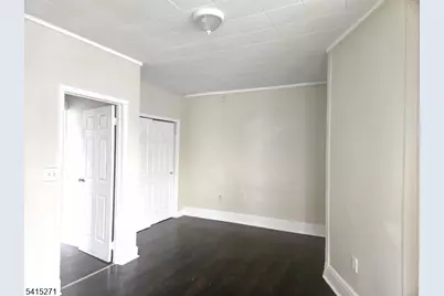 33 Elmwood Pl #5, Elizabeth, NJ 07208 - Photo 4