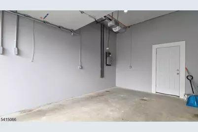 7 Maple St, Bloomfield Twp., NJ 07003 - Photo 16