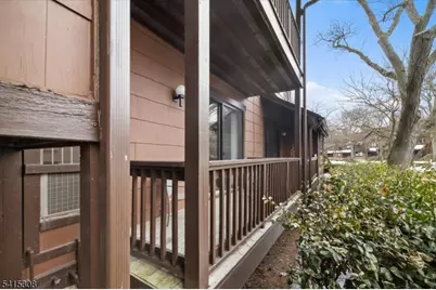 117 Sunset Ky, Secaucus, NJ 07094 - Photo 18