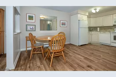 520 Turnpike C #222, Pequannock Township, NJ 07444 - Photo 8