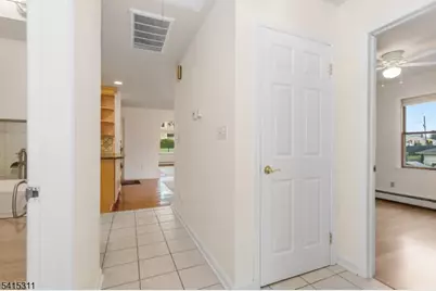 130 N 7th St, Saddle Brook Township, NJ 07663 - Photo 28