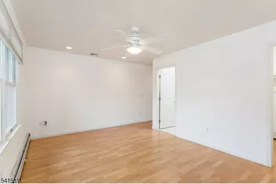 130 N 7th St, Saddle Brook Township, NJ 07663 - Photo 16