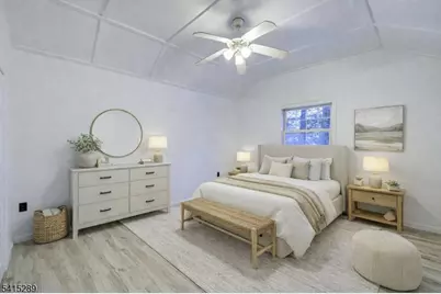 240 Acabonack Rd, Vernon, NJ 07422 - Photo 2