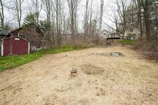 240 Acabonack Rd, Vernon, NJ 07422 - Photo 10