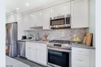 68 Arthur Ter, Kenilworth, NJ 07033 - Photo 6