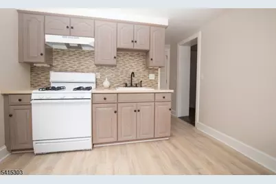 17 N Franklin St #B, Lambertville, NJ 08530 - Photo 4