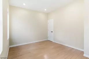 16 Eagle St, Newark, NJ 07102 - Photo 18