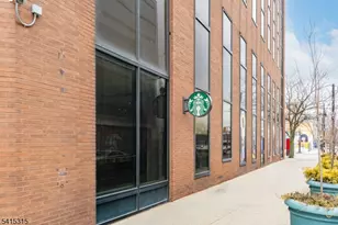 16 Eagle St, Newark, NJ 07102 - Photo 32