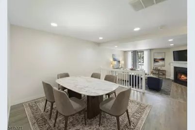 497 Teal Plz, Secaucus, NJ 07094 - Photo 4