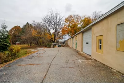 8 Main St, Ogdensburg, NJ 07439 - Photo 4