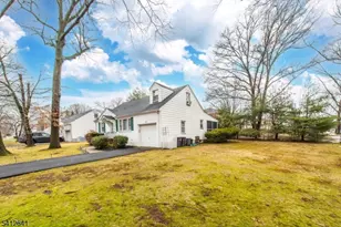 821 Milton Blvd, Rahway, NJ 07065 - Photo 24