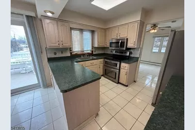 35 Thompson Ave, Woodbridge Township, NJ 08863 - Photo 4