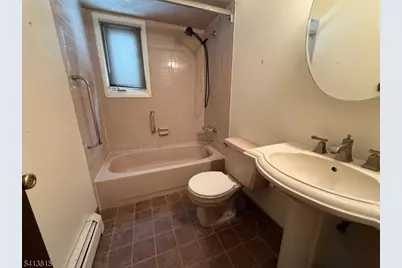 35 Thompson Ave, Woodbridge Township, NJ 08863 - Photo 10