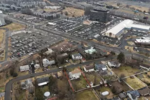 35 Thompson Ave, Woodbridge Township, NJ 08863 - Photo 24